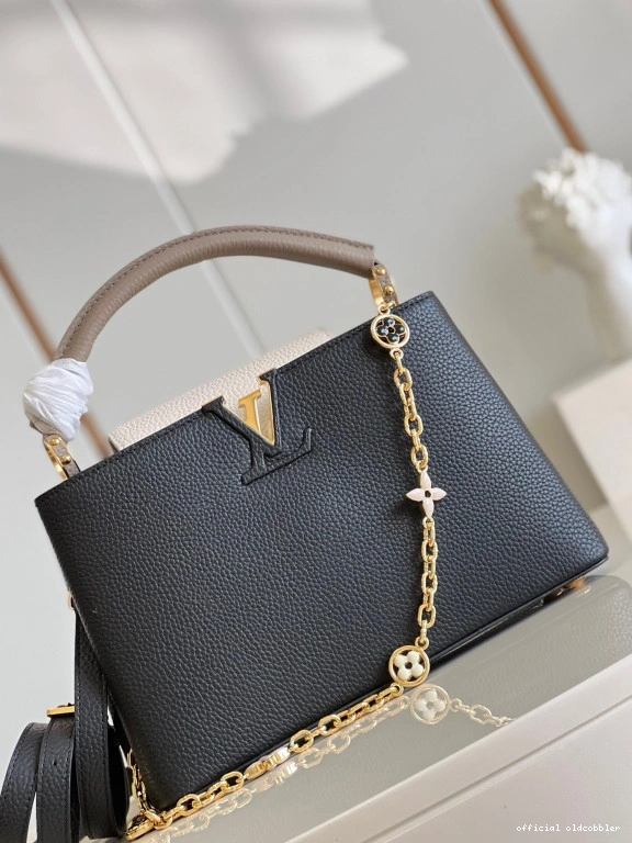 Official oldcobbler CAPUCINES VUITTON MM LOUIS 0820